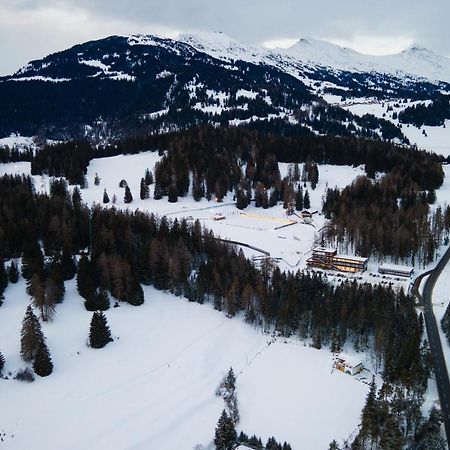 Nordic Hostel Lenzerheide Exteriör bild