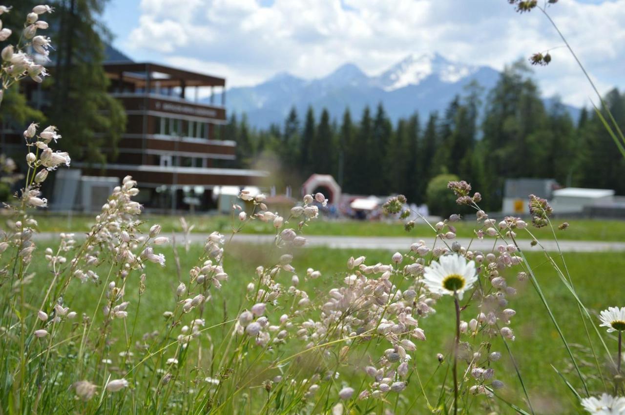 Nordic Hostel Lenzerheide Exteriör bild